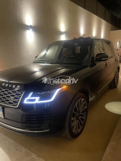 لاند روفر رنج روفر فوج 2019 أسود مستعملة للبيع - 5