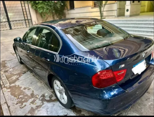 بي ام دبليو 316 2010 أزرق غامق مستعملة للبيع - 3