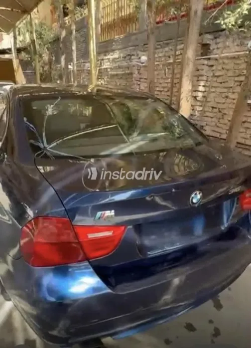 بي ام دبليو 316 2010 أزرق غامق مستعملة للبيع - 6