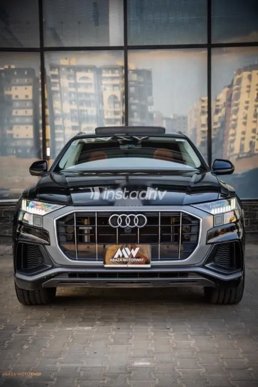 Audi Q8 2022 Black Used for Sale - 4