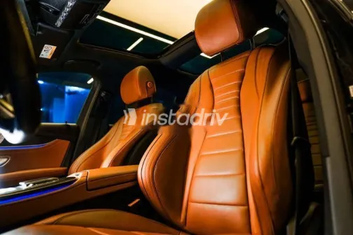 Mercedes E 200 2021 Black Used for Sale - 4