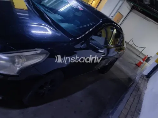 نيسان صنى 2016 أسود مستعملة للبيع - 4