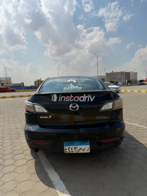 مازدا 3 2010 أبيض مستعملة للبيع - 7