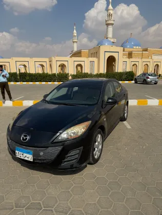 مازدا 3 2010 أبيض مستعملة للبيع