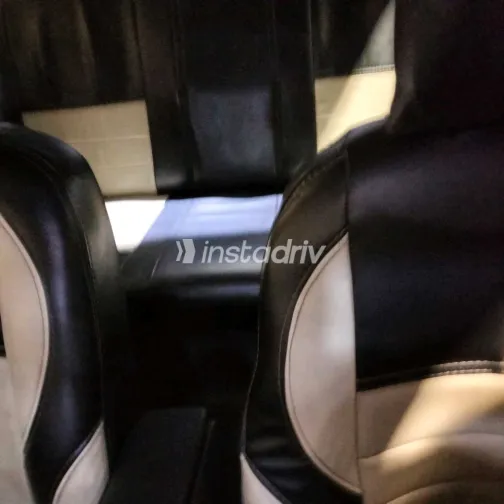 رينو لوجان 2011 أبيض مستعملة للبيع - 6