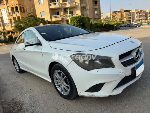 Mercedes CLA 180 2014 White Used for Sale - 1