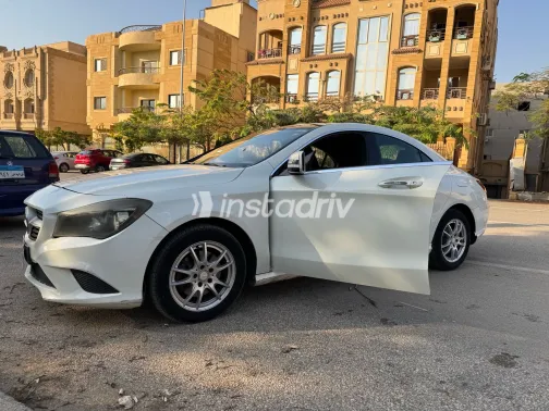 Mercedes CLA 180 2014 White Used for Sale - 8
