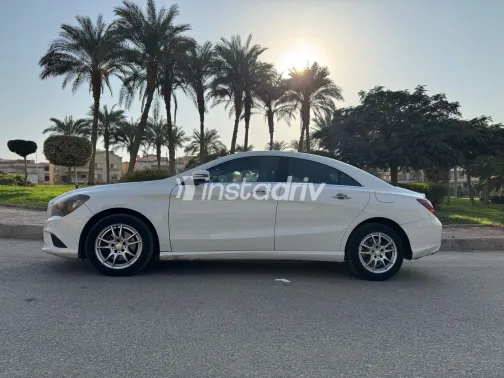 Mercedes CLA 180 2014 White Used for Sale - 9
