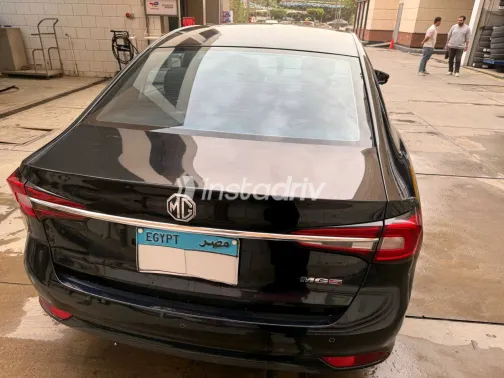 MG 5 2021 White Used for Sale - 3