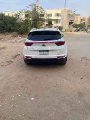 كيا سبورتاج 2018 أبيض مستعملة للبيع