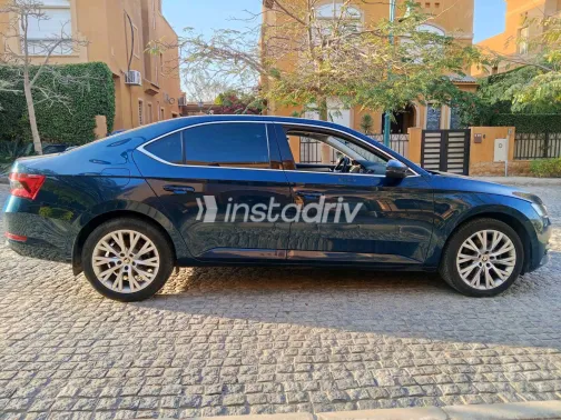 Skoda Superb 2021 White Used for Sale - 2