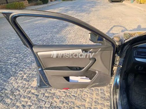 Skoda Superb 2021 White Used for Sale - 10