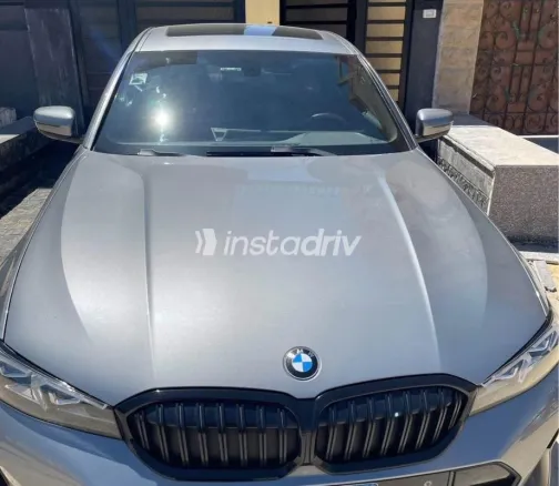 بي ام دبليو 320 2024 أبيض مستعملة للبيع - 1