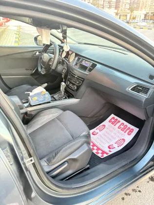 بيجو 508 2013 أبيض مستعملة للبيع