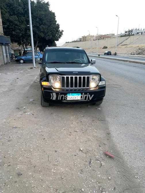 Jeep Cherokee 2008 White Used for Sale - 5