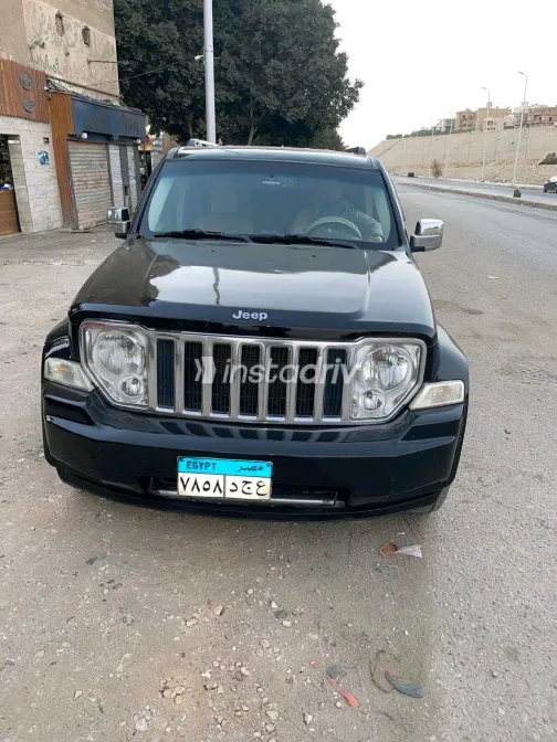 Jeep Cherokee 2008 White Used for Sale - 6
