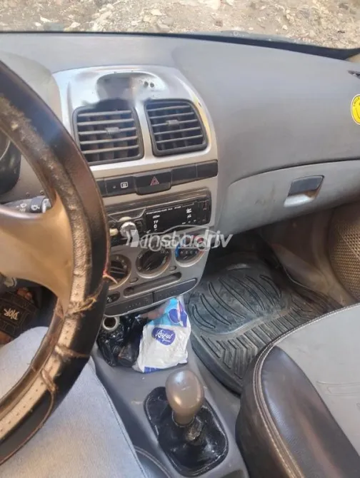 Hyundai Verna 2006 Cyan Used for Sale - 10