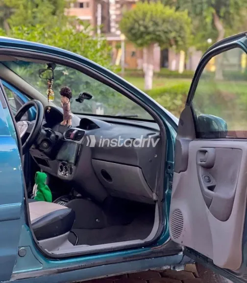 اوبل كورسا 2003 أزرق غامق مستعملة للبيع - 4