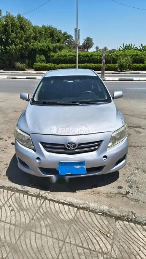 Toyota Corolla 2009 Silver Used for Sale - 1