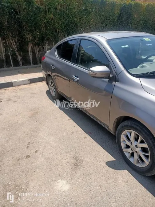 نيسان صنى 2020 أبيض مستعملة للبيع - 2