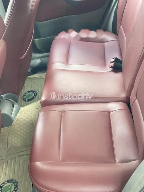 Skoda Octavia A4 1998 White Used for Sale - 8