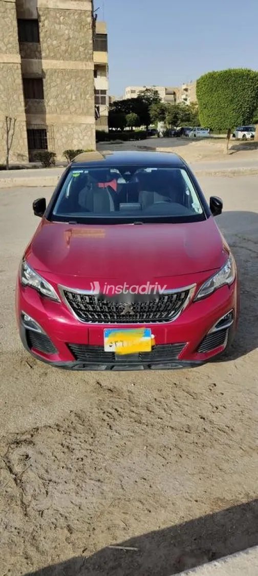 بيجو 3008 2019 أحمر مستعملة للبيع - 1