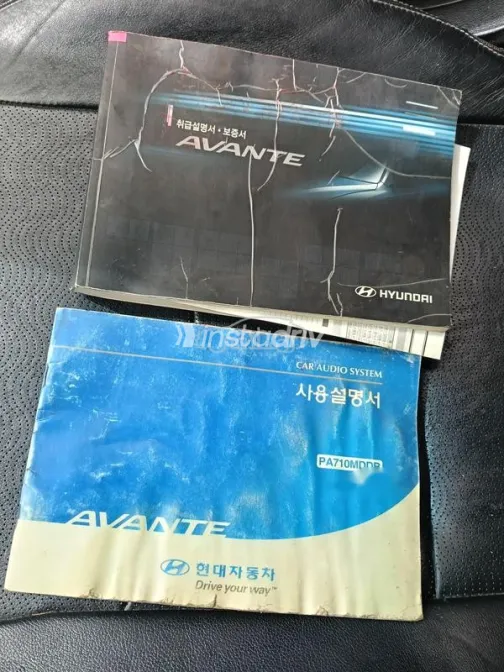 هيونداي افانتي 2012 فضي مستعملة للبيع - 4