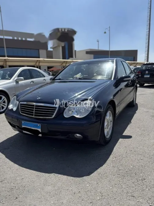 Mercedes C 180 2003 Dark Blue Used for Sale - 2