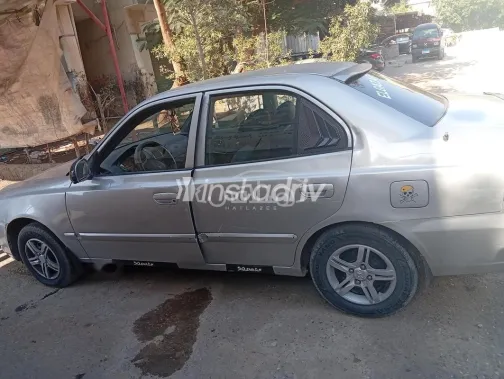 Hyundai Verna 2013 Silver Used for Sale - 1