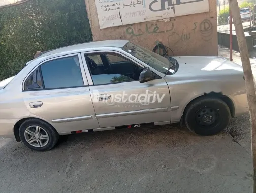 Hyundai Verna 2013 Silver Used for Sale - 3