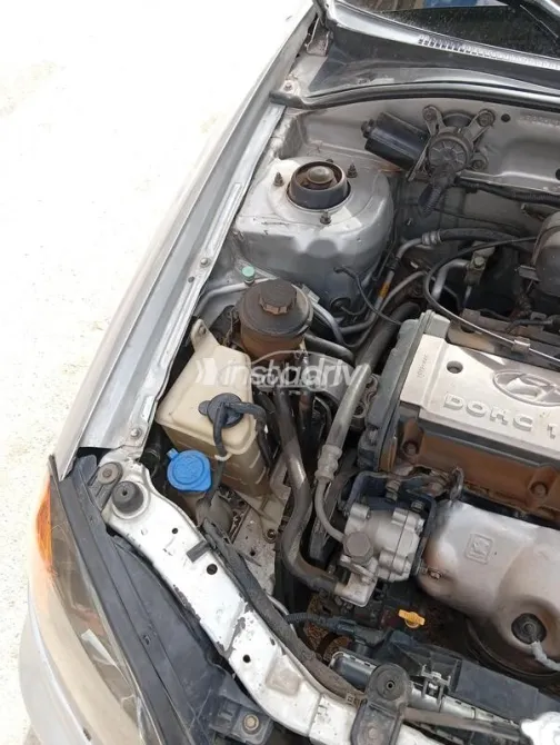 Hyundai Verna 2013 Silver Used for Sale - 6