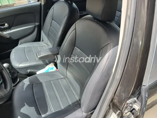 رينو لوجان 2016 أبيض مستعملة للبيع - 5