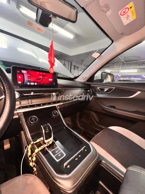 Chery Tiggo 8 2024 White Used for Sale - 8