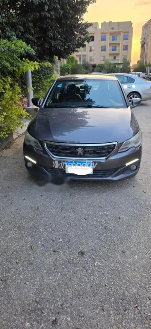 Peugeot 301 2019 Gray Used for Sale - 1