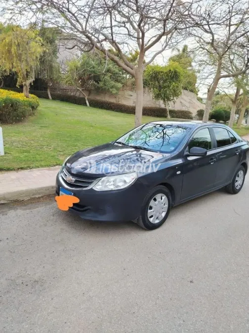 شيفروليه أوبترا 2020 أبيض مستعملة للبيع - 2