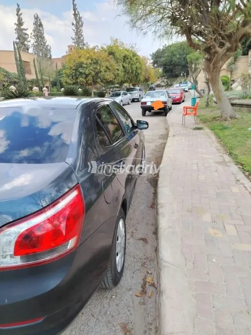 شيفروليه أوبترا 2020 أبيض مستعملة للبيع - 6