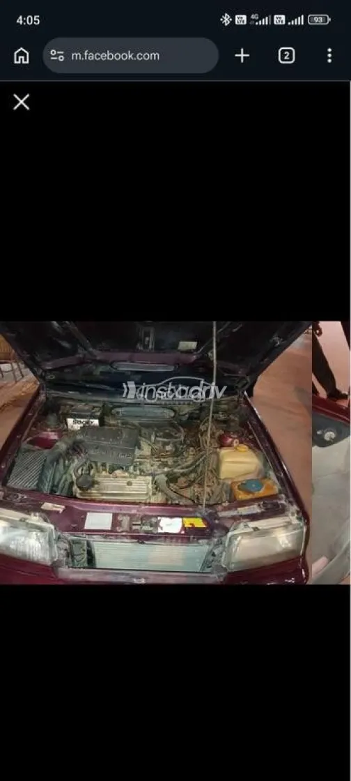 سكودا فيليشيا كومبي 2000 أحمر غامق مستعملة للبيع - 2