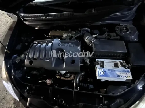 Hyundai Accent 2011 White Used for Sale - 6