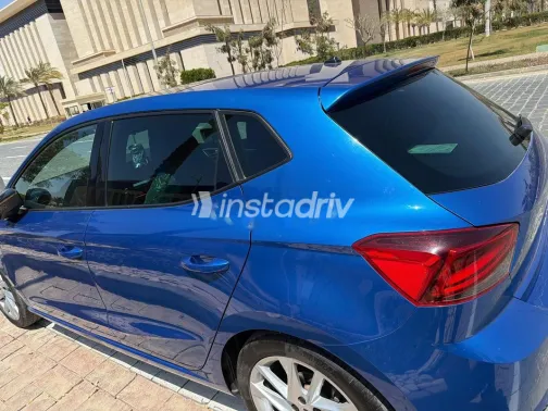 سيات ابيزا 2023 أبيض مستعملة للبيع - 7