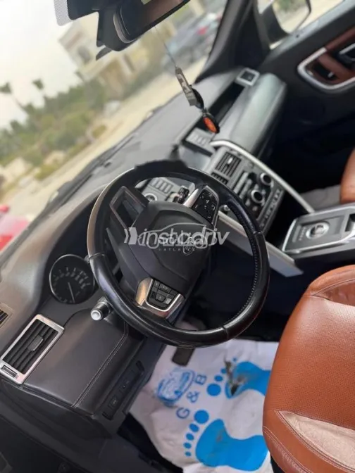 لاند روفر ديسكفري 2016 أبيض مستعملة للبيع - 4