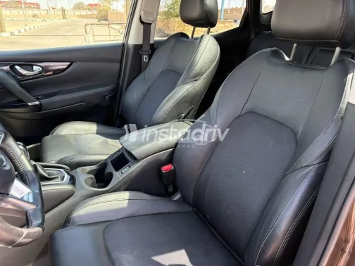 Nissan Qashqai 2018 Bronze Used for Sale - 4