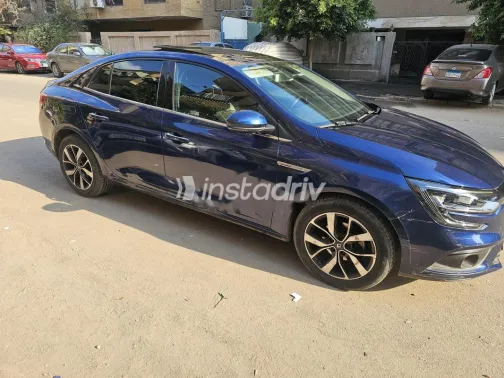 رينو ميجان 2020 أبيض مستعملة للبيع - 4