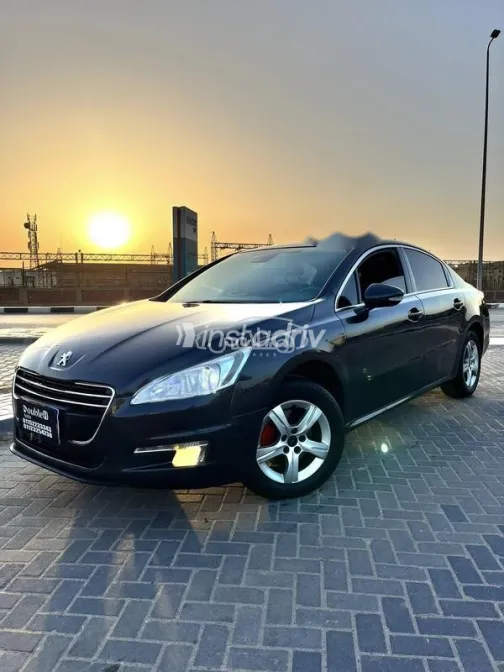 بيجو 508 2013 رمادي مستعملة للبيع - 2