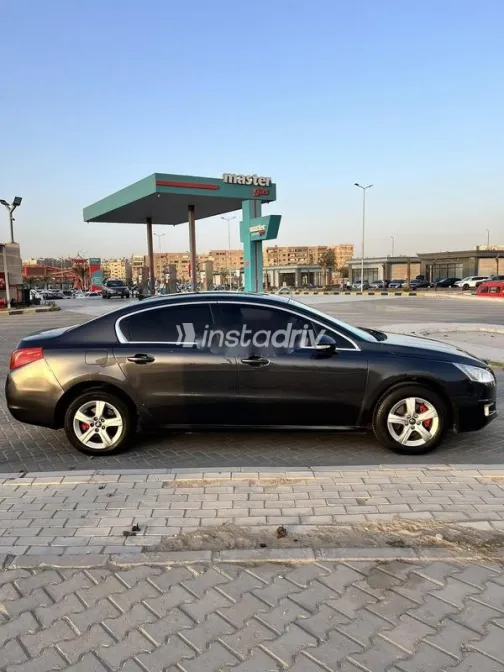 بيجو 508 2013 رمادي مستعملة للبيع - 7