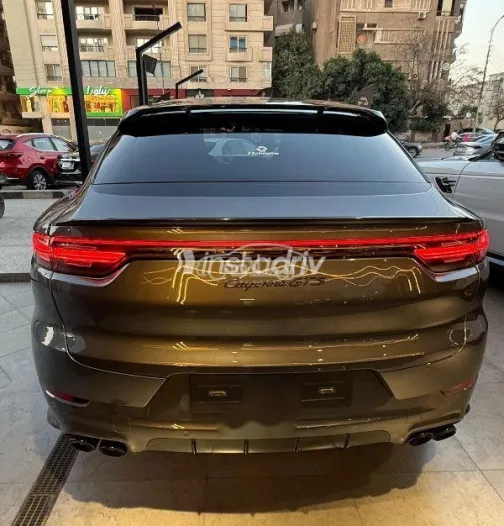 Porsche Cayenne S 2022 Gray Used for Sale - 3