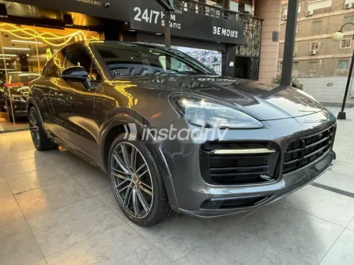 Porsche Cayenne S 2022 Gray Used for Sale - 5