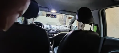 Kia Picanto 2016 White Used for Sale - 4