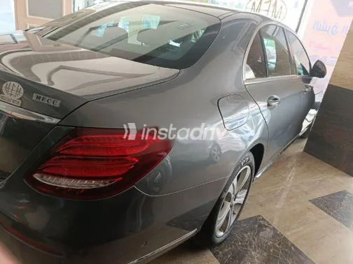 مرسيدس A 180 2017 رمادي مستعملة للبيع - 5