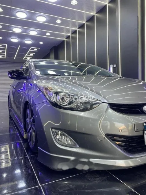 هيونداي افانتي 2011 رمادي مستعملة للبيع - 6