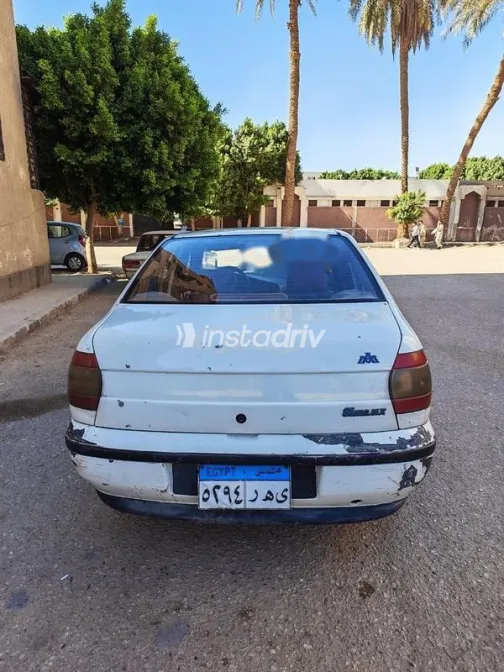 فيات سينا 2000 أبيض مستعملة للبيع - 3